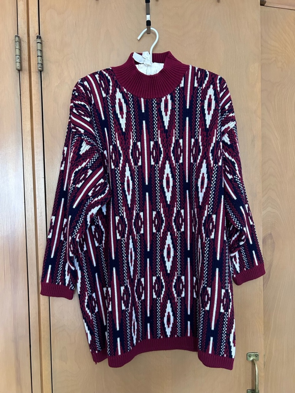 80s Maroon Patterned Women’s Sweater - Ribbed Mock Neck